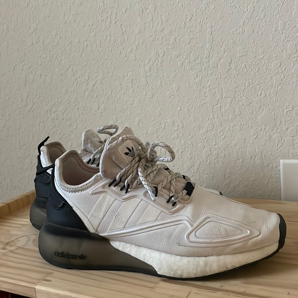ADIDAS ZX 2K BOOST